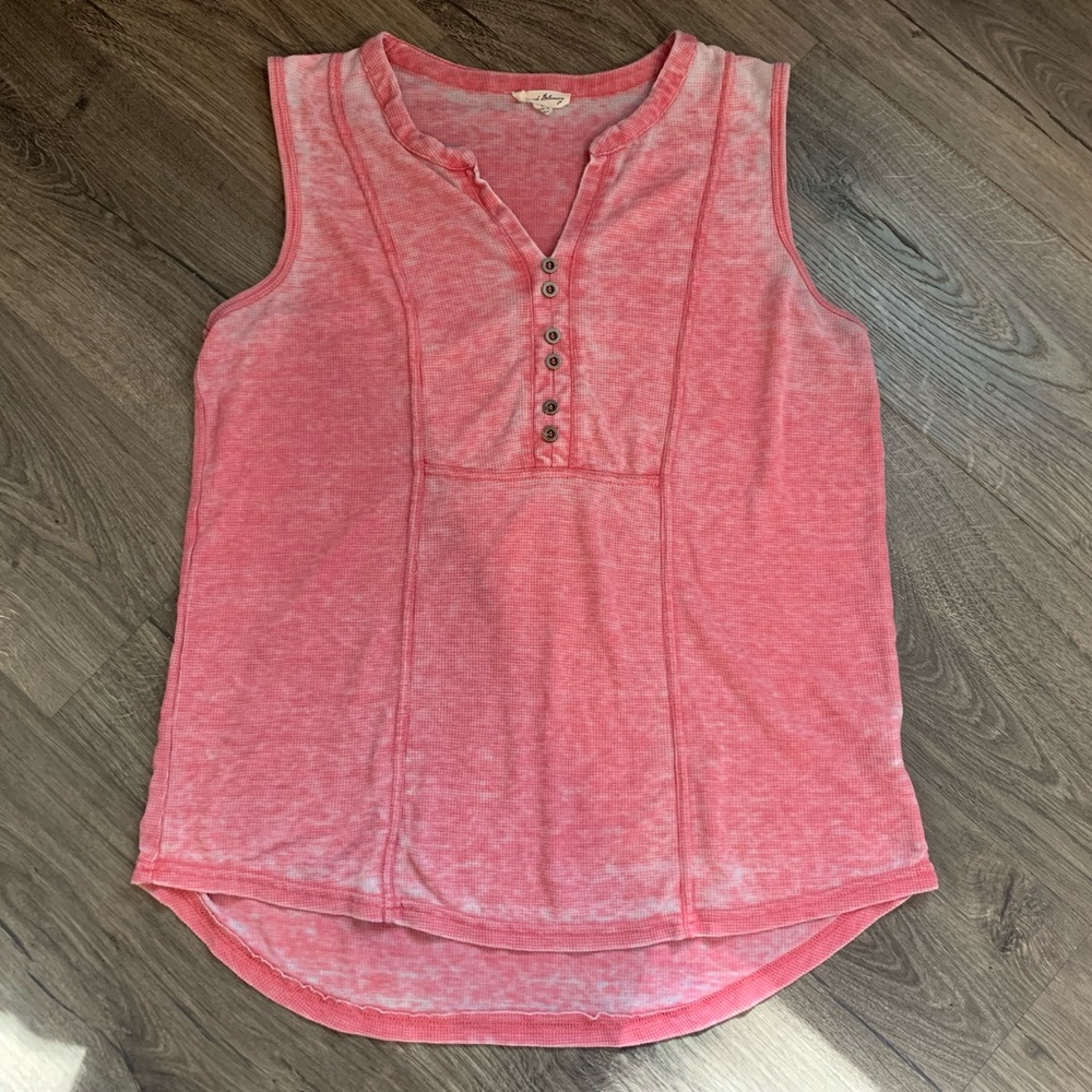 Jane and Delancey Sleeveless Pink Burnout Shirt Large